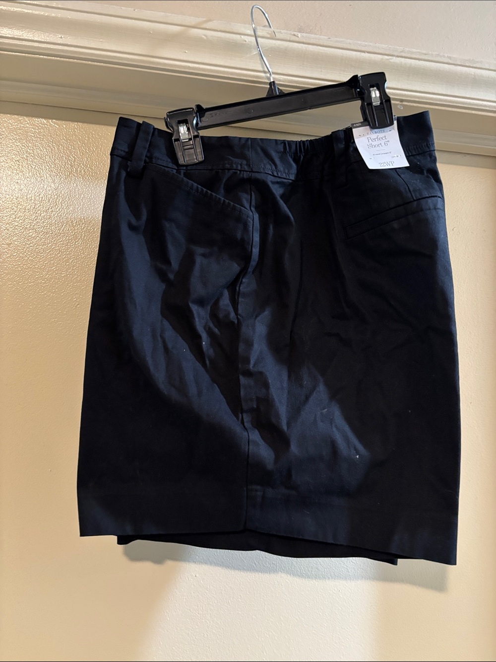Talbots Black flat front shorts.  NWT SIZE 22WP
